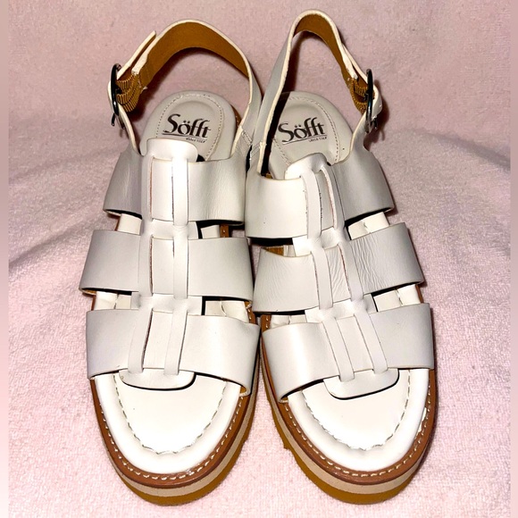 "SOFFT" LADIES PLATFORM SANDAL WITH BUCKLE IN WHITE, SUPER COMFORTABLE; SIZE 9M - Picture 5 of 5